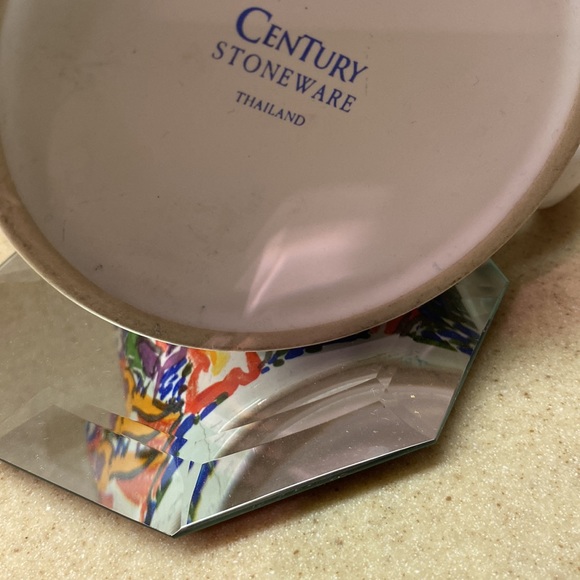 Century Stoneware Mug - Picture 6 of 6